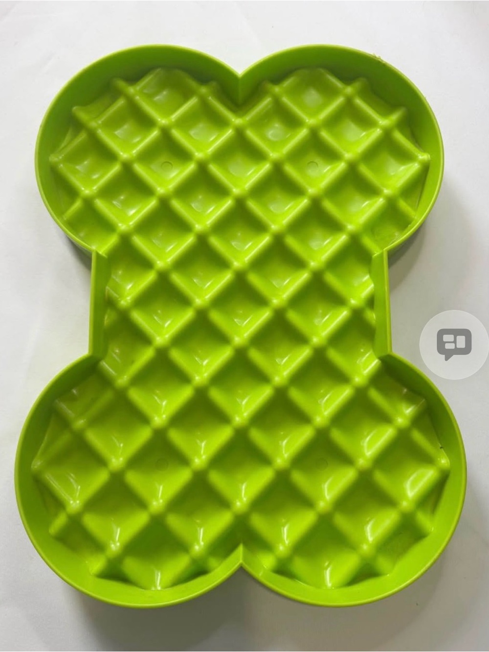 Green Silicone Treat Mold - Paw/Bone Shape
